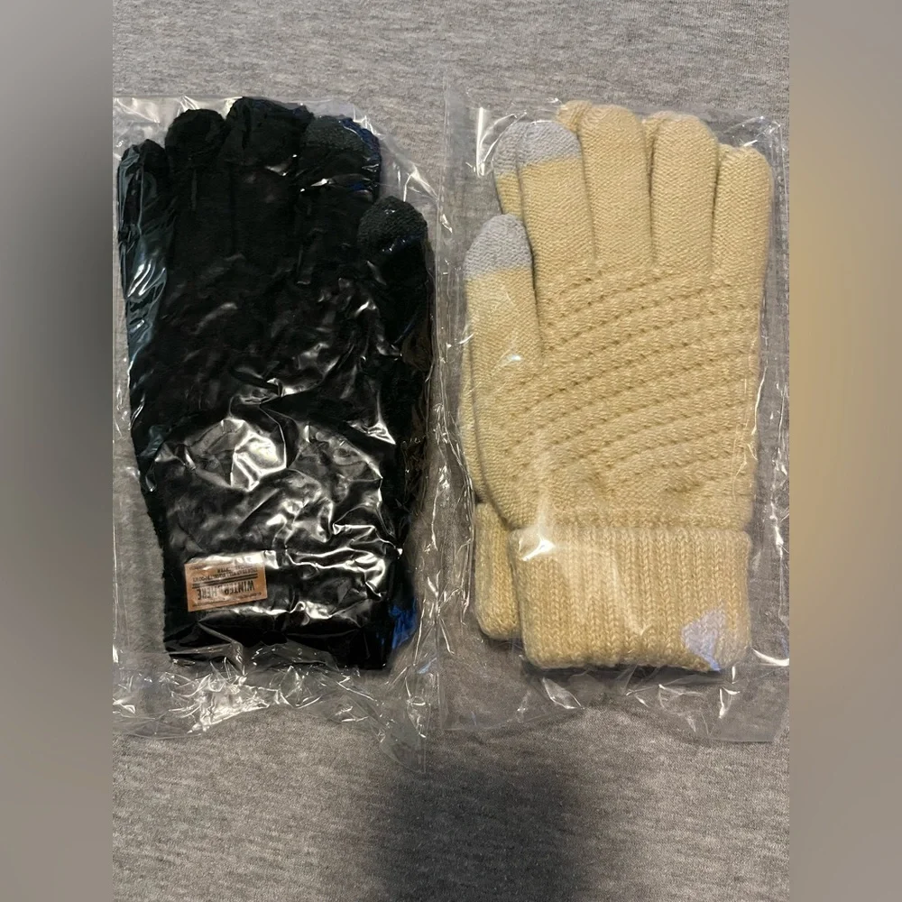 Women’s Gloves Two Pair‎ New